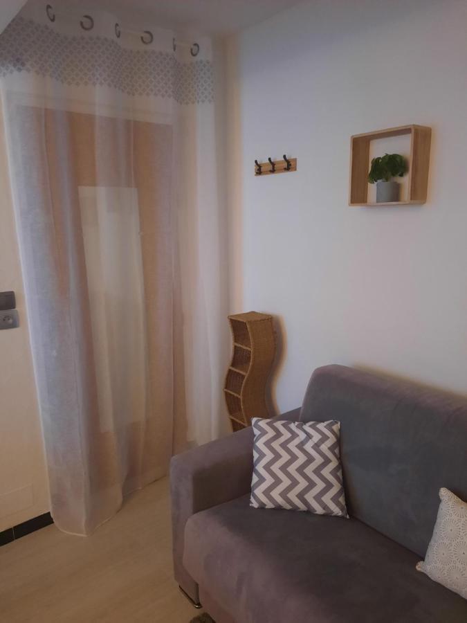 Studio Renove Au Coeur Du Village Saint-Martin-Vésubie Екстериор снимка